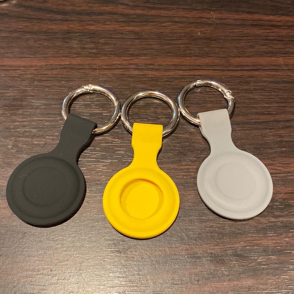 3 Soft silicone case for AirTag Key Finder